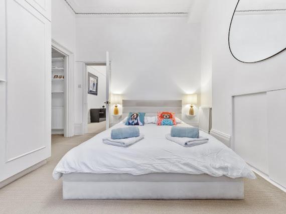 Portobello Large Snug Лондон Екстериор снимка