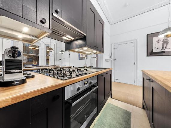 Portobello Large Snug Лондон Екстериор снимка